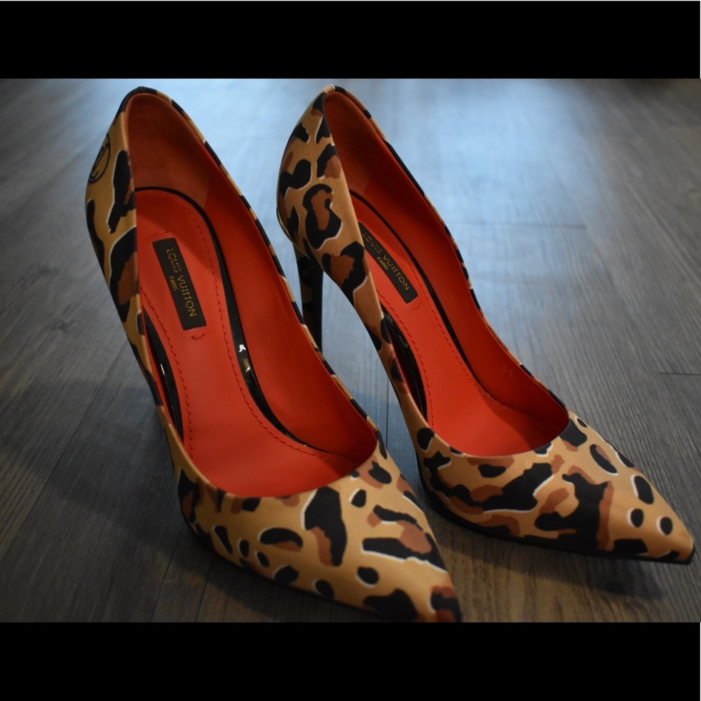 Louis Vuitton Eyeline Pumps